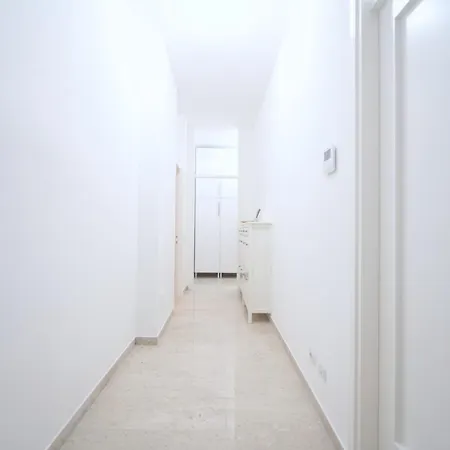 Executive 80 M2, 2floor, Quiet In Navigli-duomo Maison d'hôtes *
