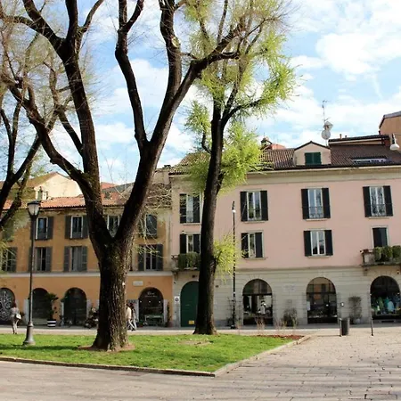 Executive 80 M2, 2floor, Quiet In Navigli-duomo Maison d'hôtes Milan
