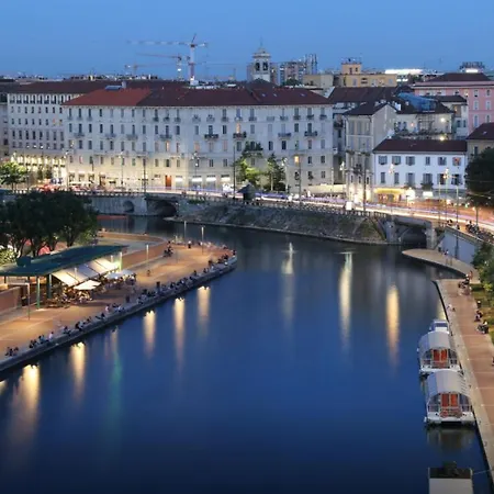 Executive 80 M2, 2floor, Quiet In Navigli-duomo Maison d'hôtes *