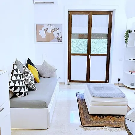 Maison d'hôtes Executive 80 M2, 2floor, Quiet In Navigli-duomo Milan